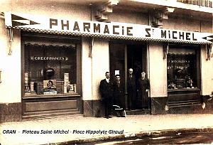 Oran - Plateau Saint-Michel - Place Hippolyte-Giraud - Pharmacie